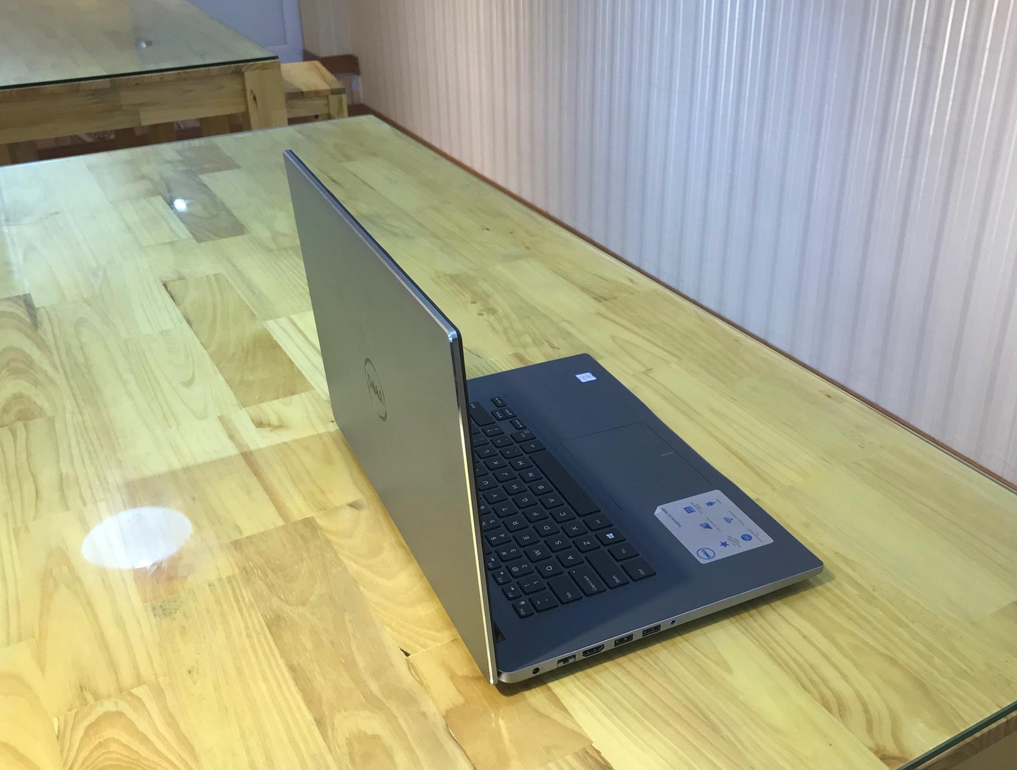 Laptop Dell inspiron 7560-5.jpg